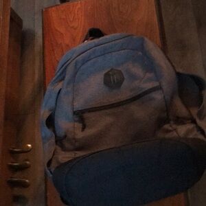 Volcom back pack